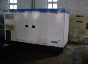涡阳康明斯150kw大型柴油二手发电机组 涡阳康明斯150kw大型柴油二手发电机组
